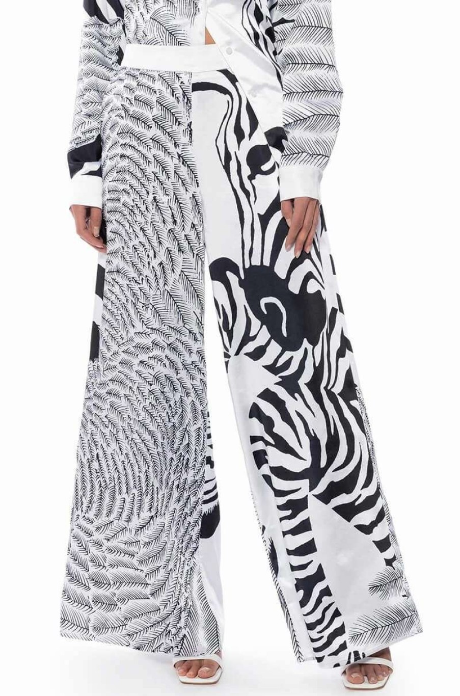 Pants * | Into The Night Wide Leg Pull On Pant Black White