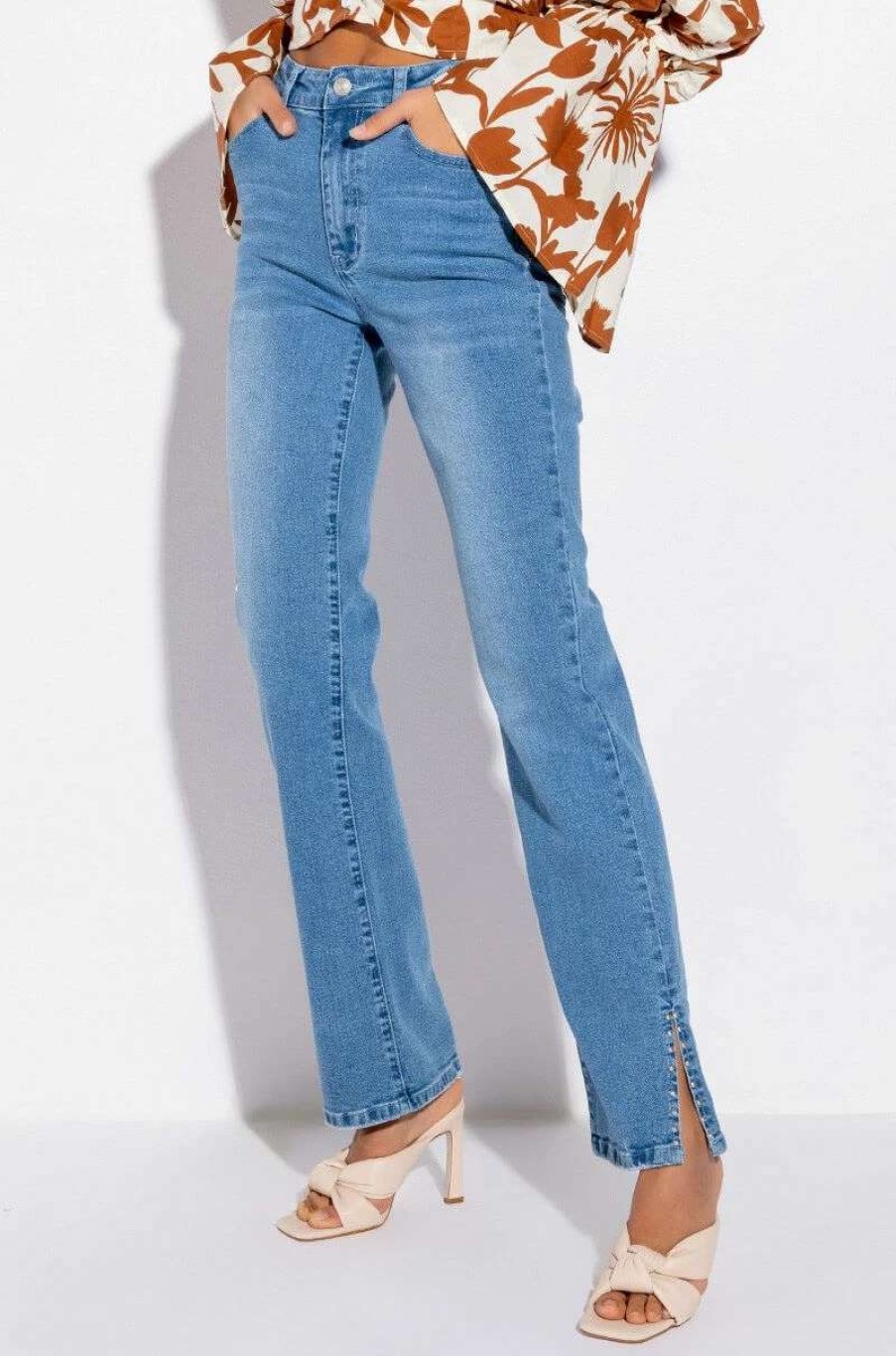 Denim * | Elevated Mid Rise Stud Slit Straight Jeans Medium Blue Denim